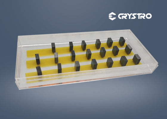 Il cromo ha verniciato il cristallo passivo di alluminio del commutatore di Ytterium Garnet Cr 4+ YAG Q