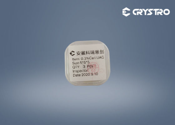 Verniciatura del monocristallo 5x5x5mm di scintillazione del livello 0.3%Ce LUAG