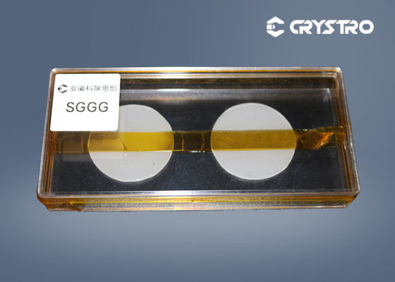 Il bismuto ha sostituito il substrato ottico del wafer di Garnet Epitaxial Films SGGG del ferro